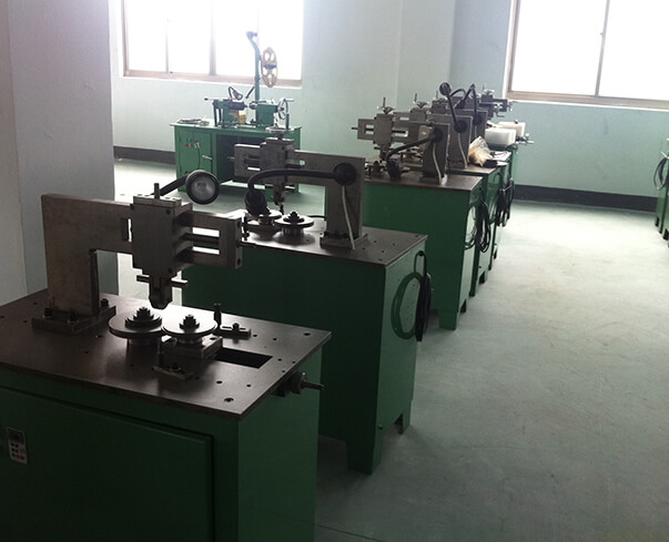 Eyelets Wrapping Machine